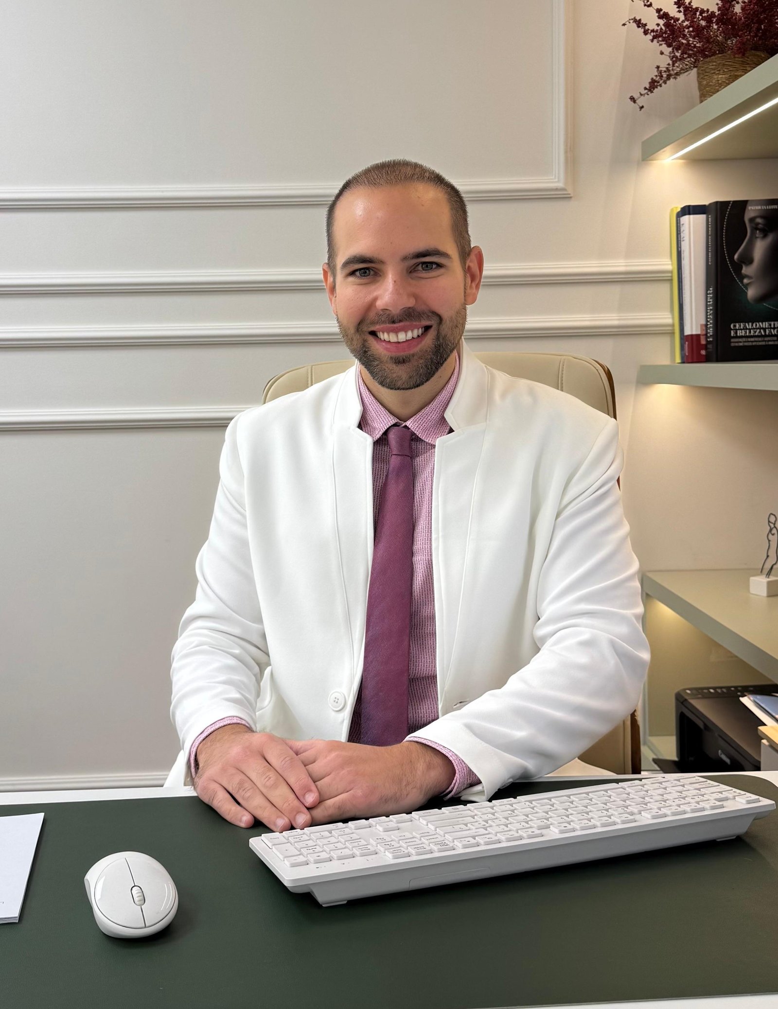 Dr. Danilo Guerreiro - Medico Estetico y Tricólogo